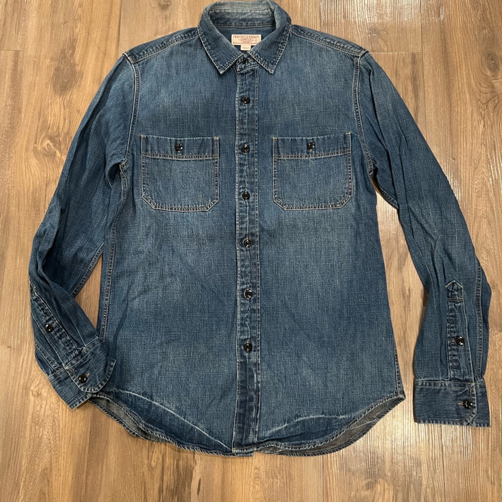 Rare Wallace & Barnes Denim Shirt. Small
